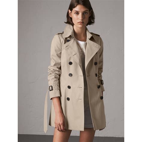 burberry womens trench coats short sleeve